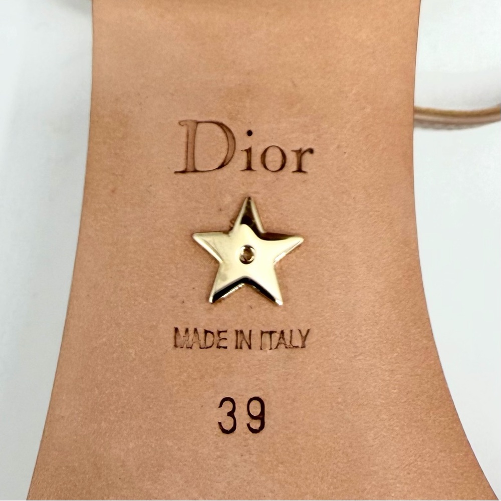 New Nib Christian Dior Embroidered Logo Nude Beige Dway 80 mm Heel Sandals EU 39 - Picture 7 of 10